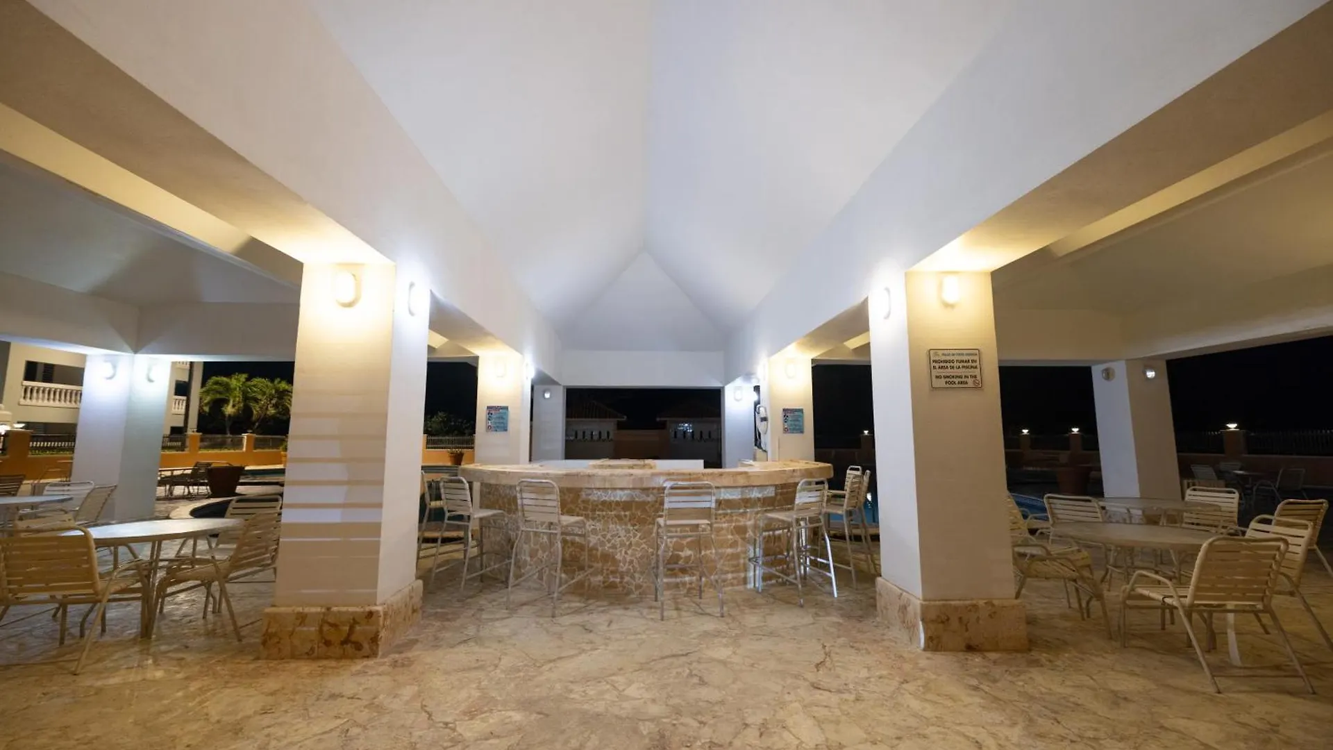 Golden Dreams Studio 306 B Apartment Isabela