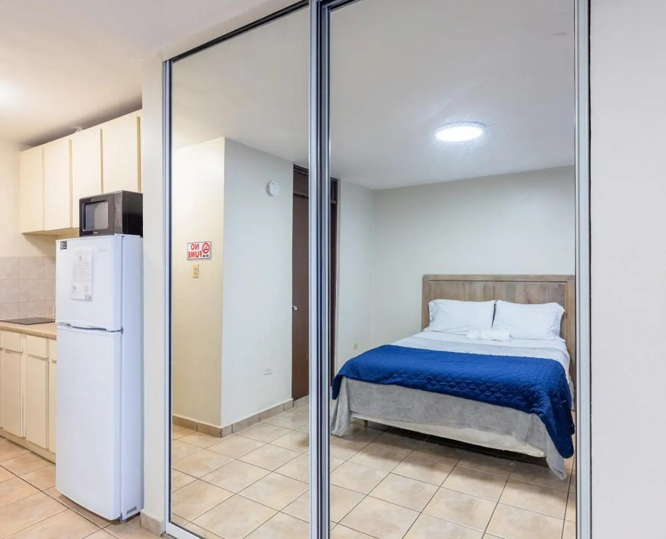 Golden Dreams Studio 306 B Apartment Isabela