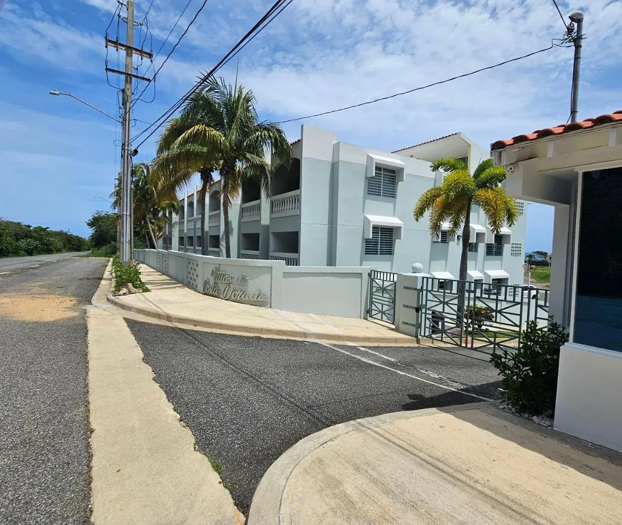 Golden Dreams Studio 306 B Apartment Isabela